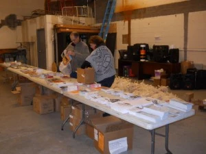 Richie and Selena Putting The Goodies Bags Together Richie and Selena Putting The Goodies Bags Together