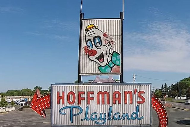 Abandoned Hoffman's Playland! Is Your Inner-Child Crying at These Pics?