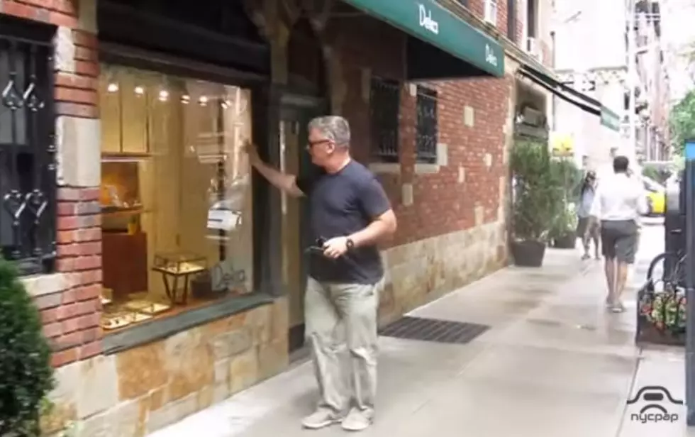 Hey Was that Alec Baldwin? Actor Spotted ‘Laying Low’ 90 Minutes from Albany?